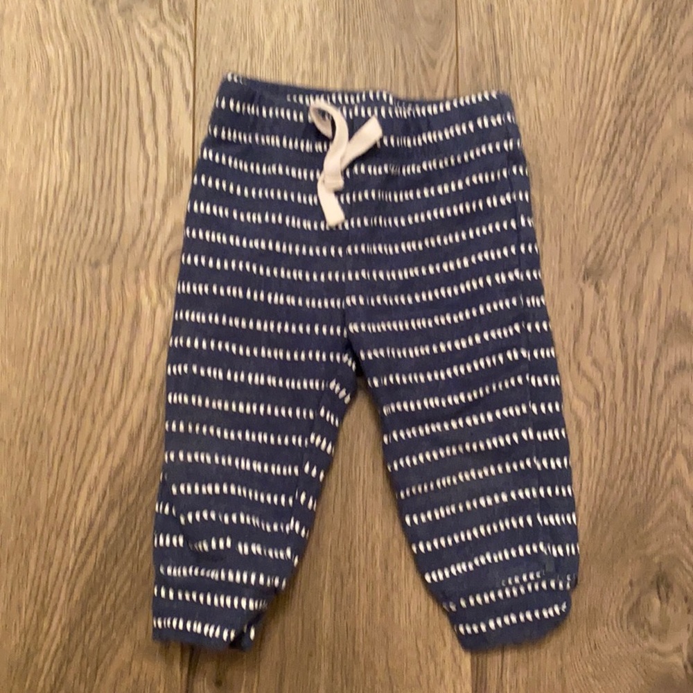 Oliver and rain super soft sweat pants.